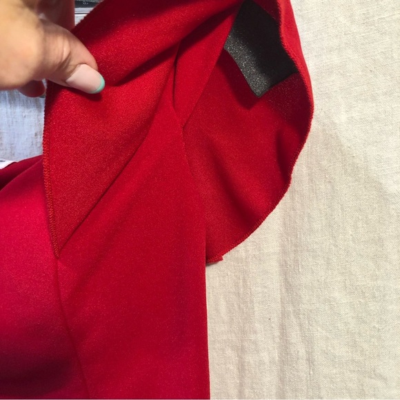 Emerald Sundae off the shoulder bodycon red dress peplum hemline juniors XS - Picture 10 of 10